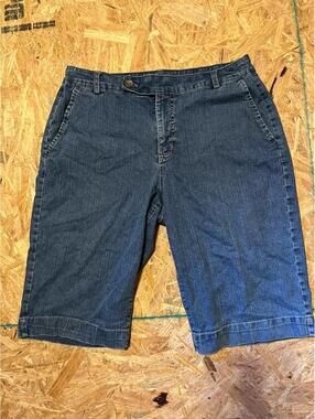 Bandolino Denim Bermuda Shorts Womens Size 12 Blue Cuffed Mid Rise